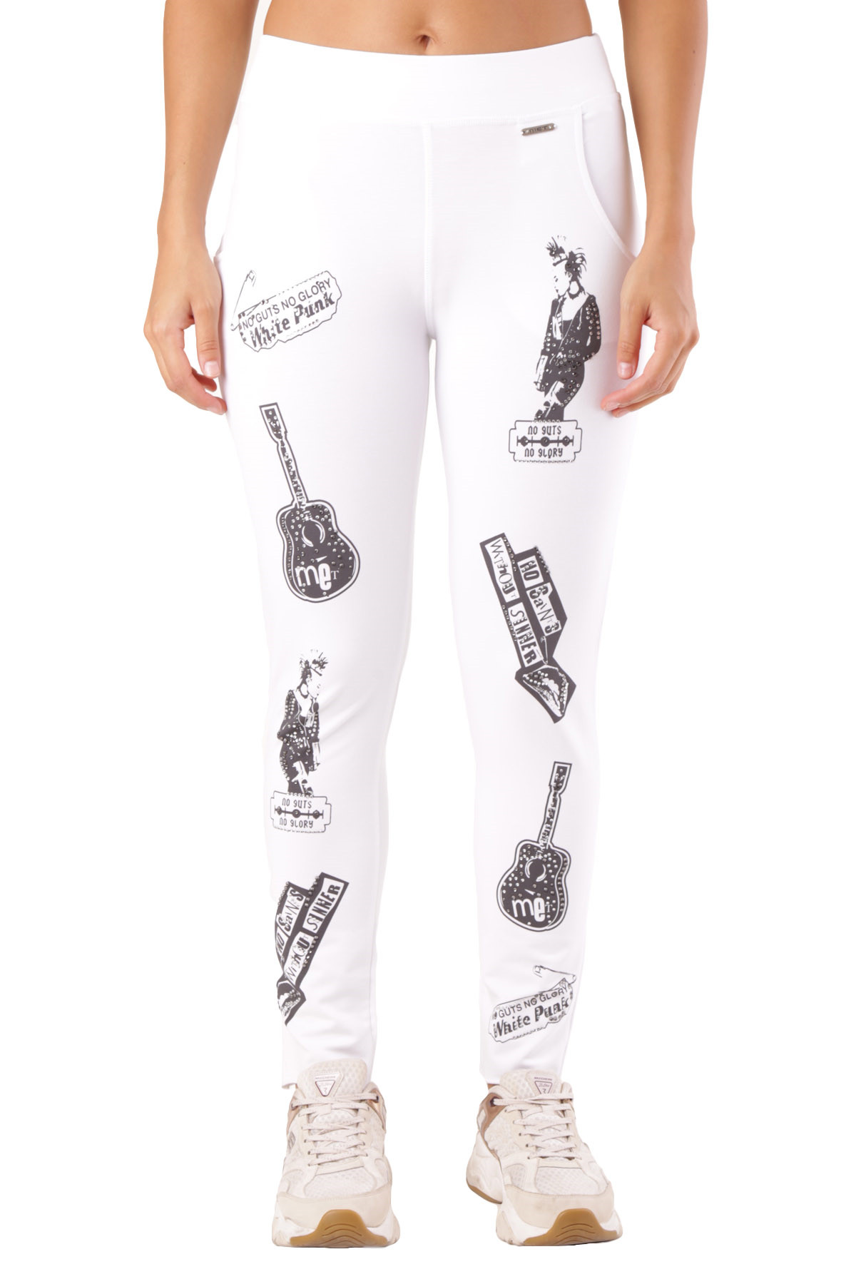 product-41624-704571395-jpg